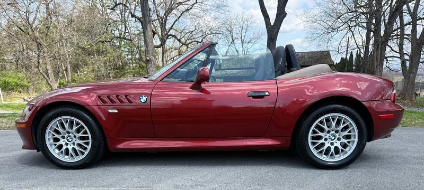 Used 2002 BMW Z3 2.5i image 10
