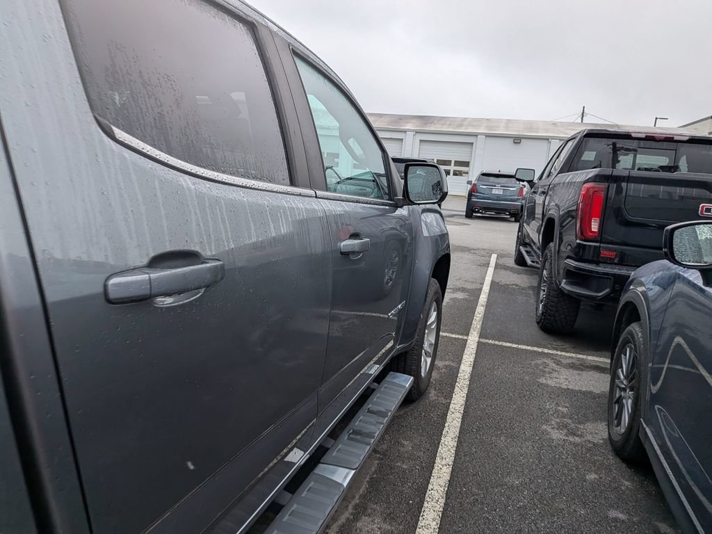 Used 2018 GMC Canyon SLE w/ SLE Convenience Package RWD image 11