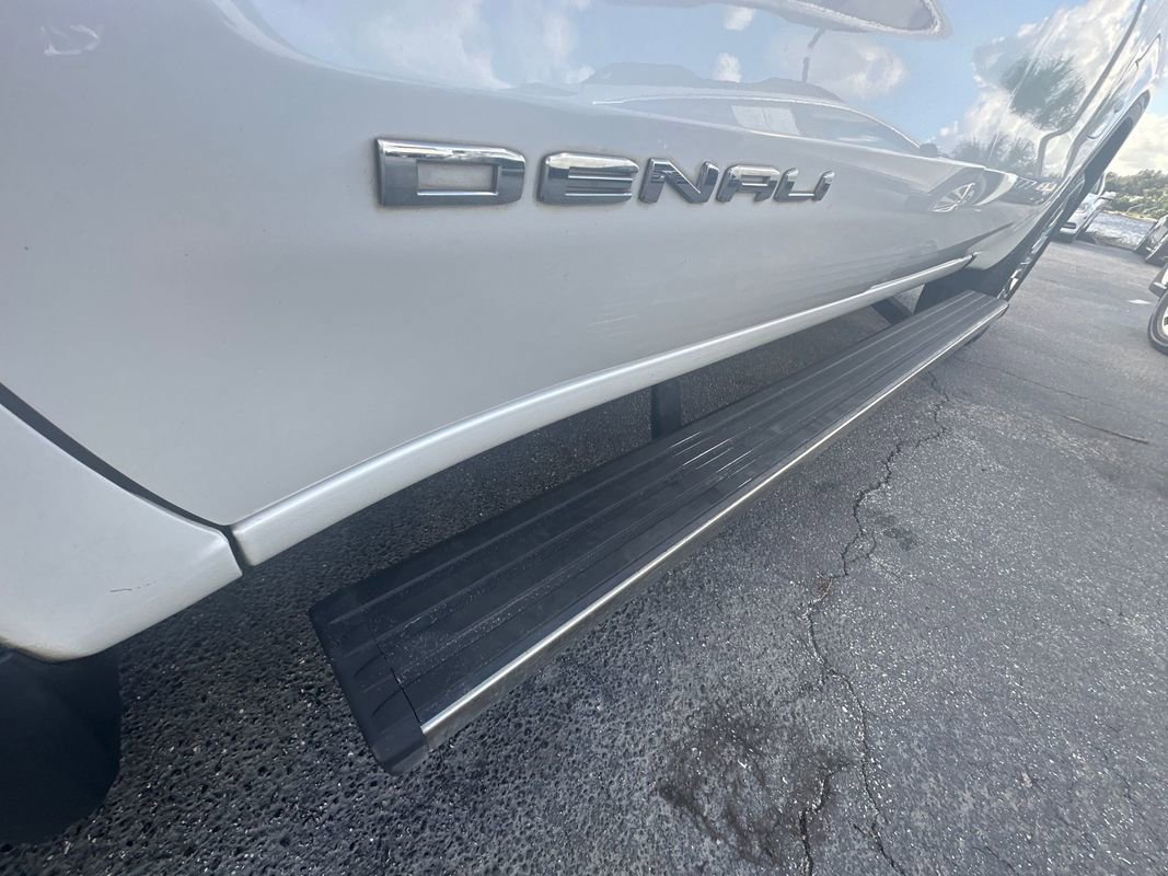 Used 2020 GMC Sierra 1500 Denali w/ Denali Ultimate Package image 3