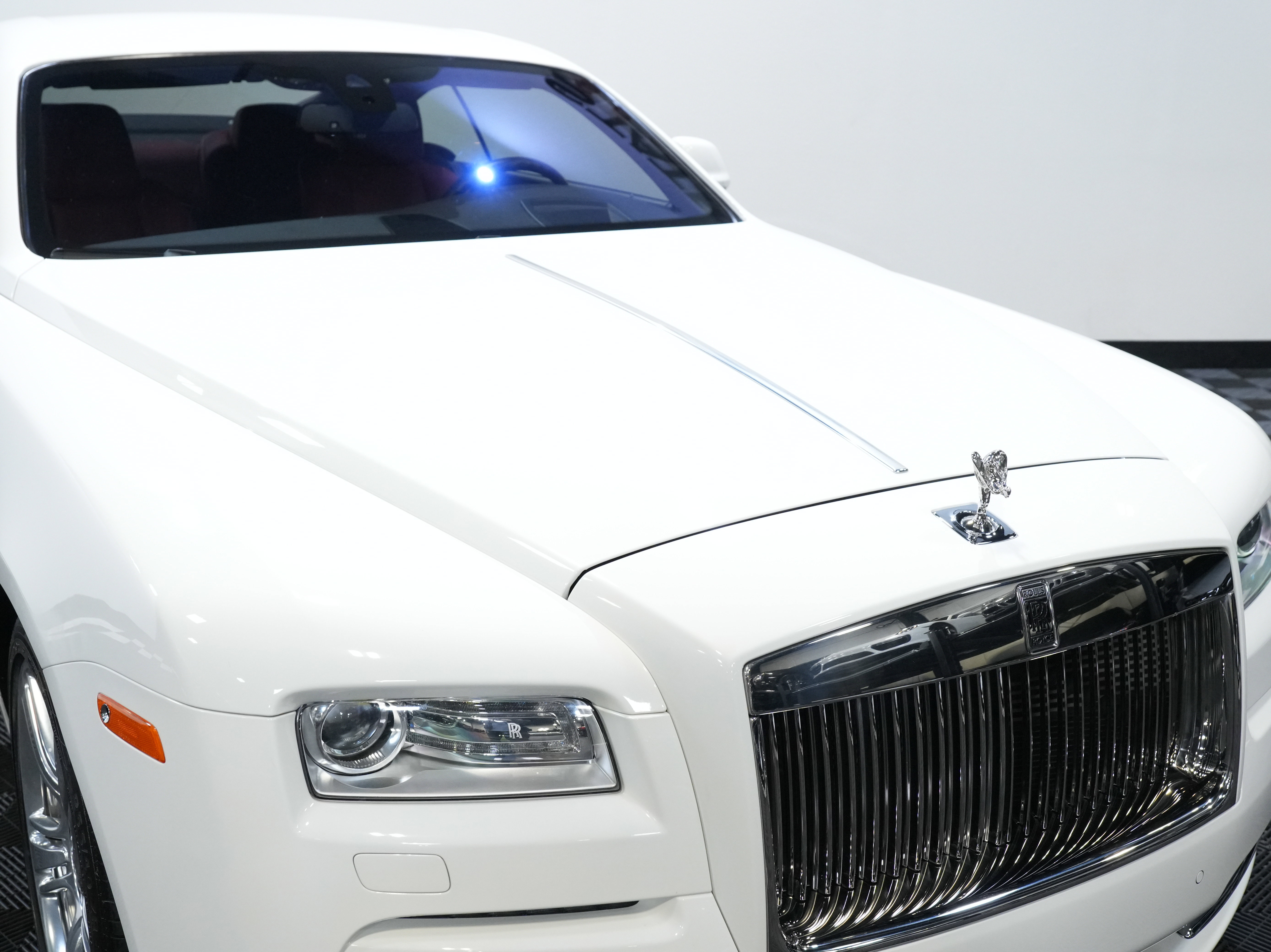 Used 2016 Rolls-Royce Wraith COUPE 2D image 14