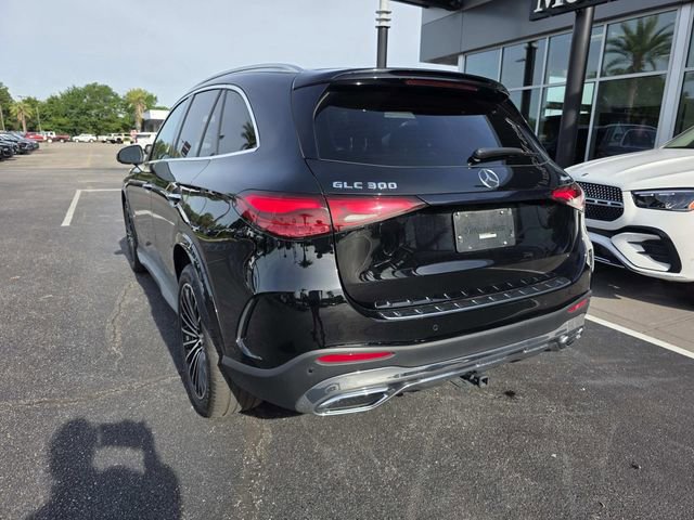 Certified 2024 Mercedes-Benz GLC 300 4MATIC image 7
