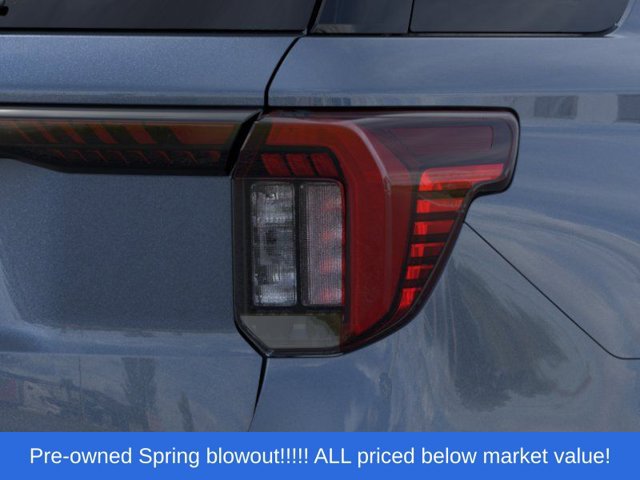 Used 2026 Ford Explorer Active AWD/4WD image 21
