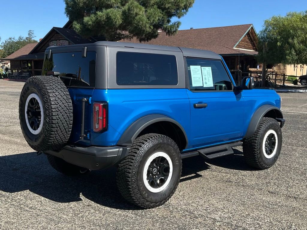 Used 2023 Ford Bronco Badlands image 6