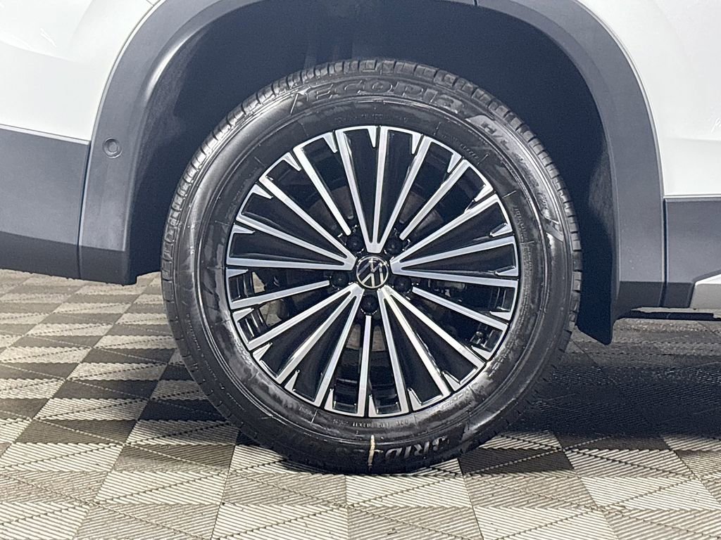 New 2025 Volkswagen Tiguan S image 22