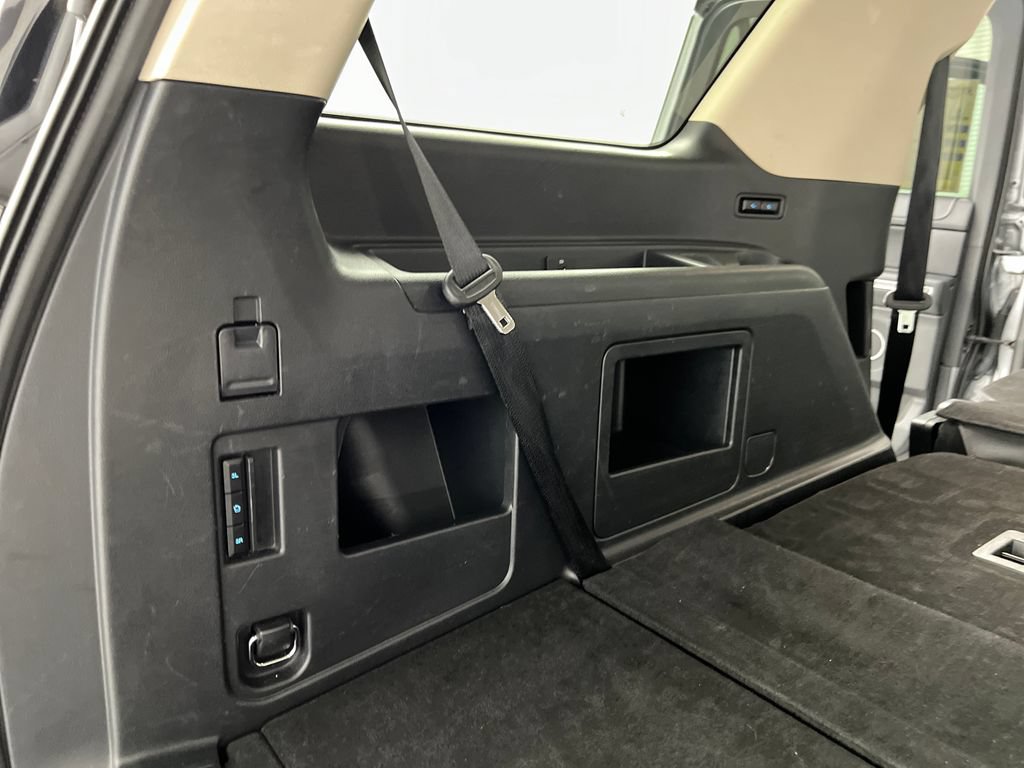 Used 2024 Ford Expedition XLT RWD image 48