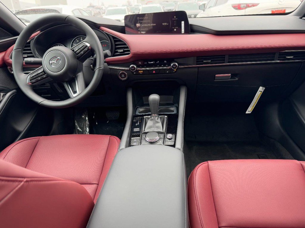 New 2026 MAZDA MAZDA3 Hatchback w/Premium Plus Pkg image 6