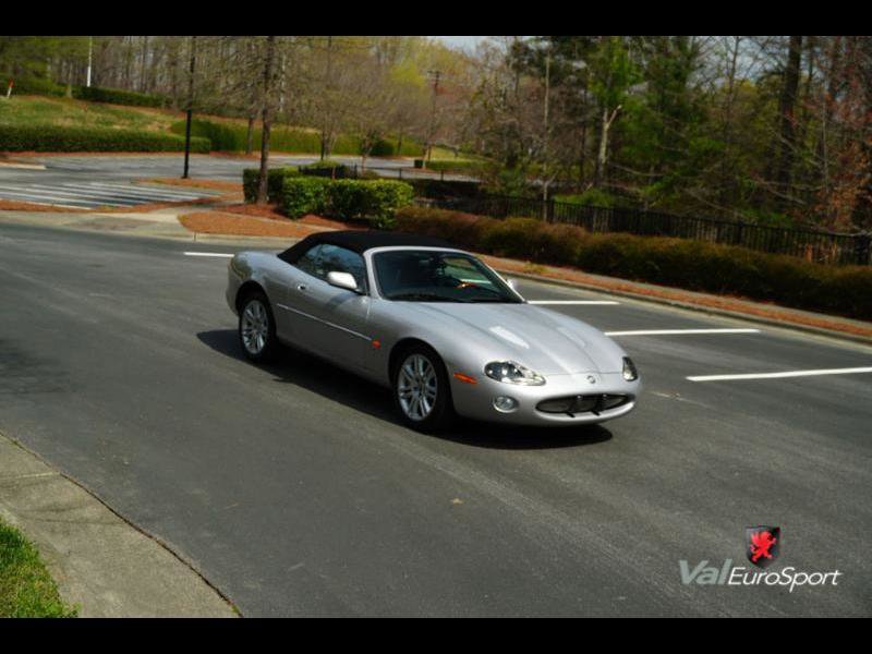 Used 2003 Jaguar XK8 XKR Convertible image 2