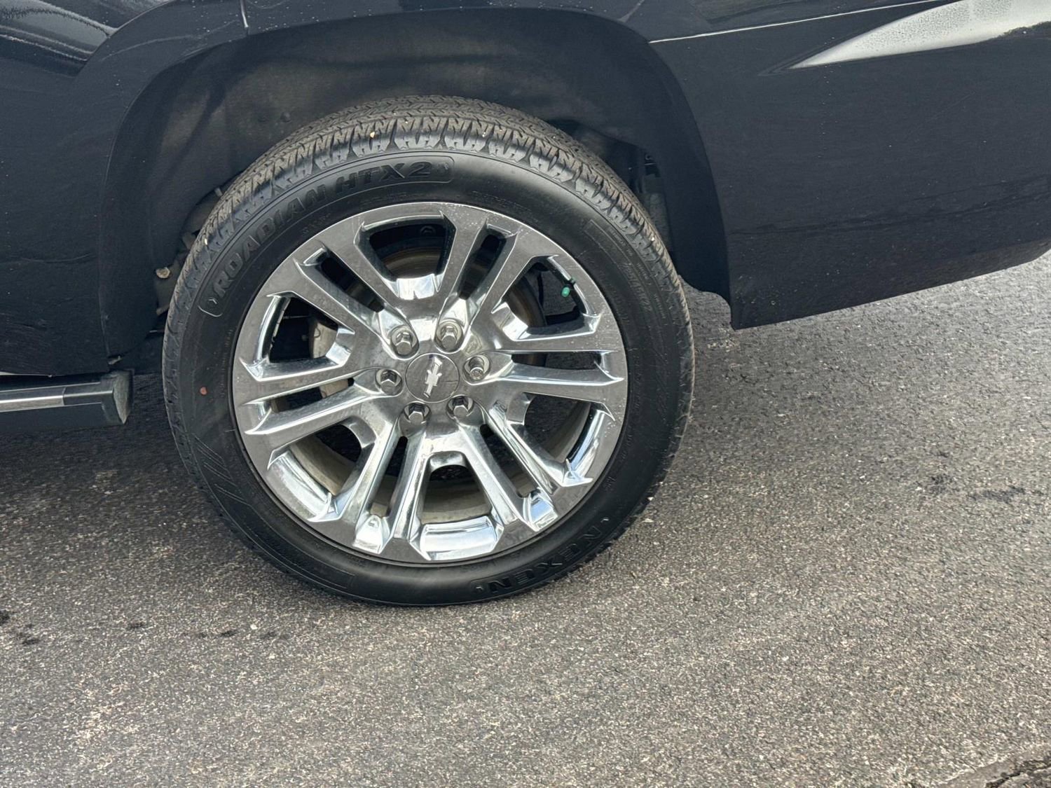 Used 2020 Chevrolet Tahoe Premier w/ Premier Plus Edition image 11