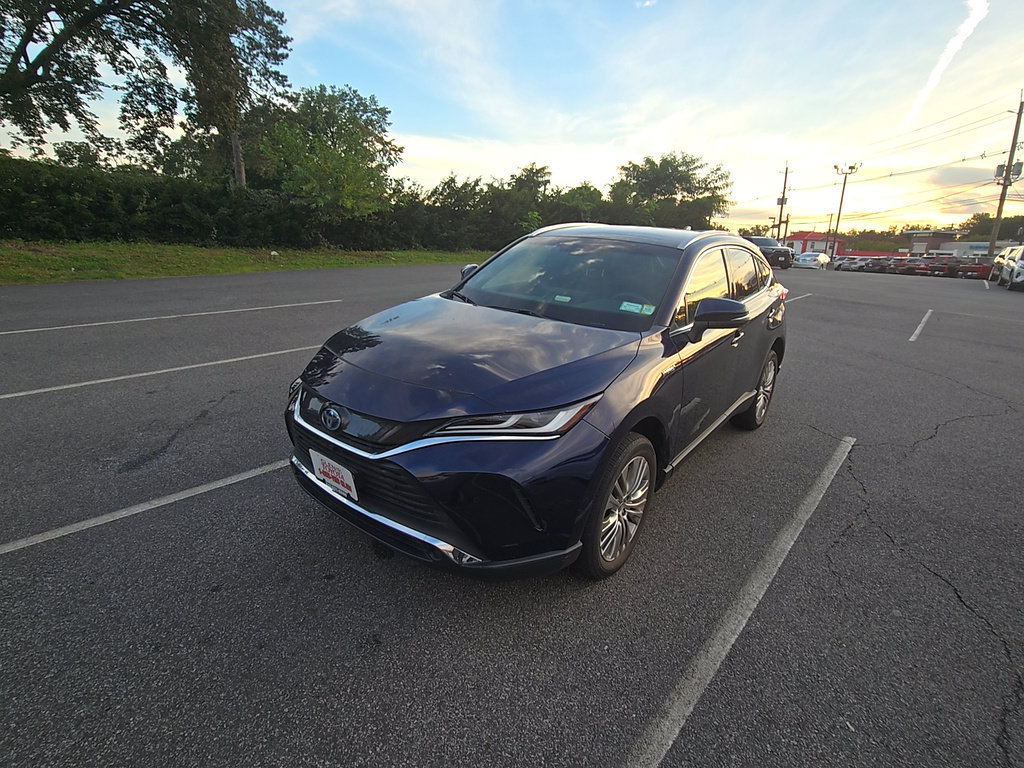 Certified 2021 Toyota Venza Limited w/ Advanced Technology Package AWD/4WD image 3