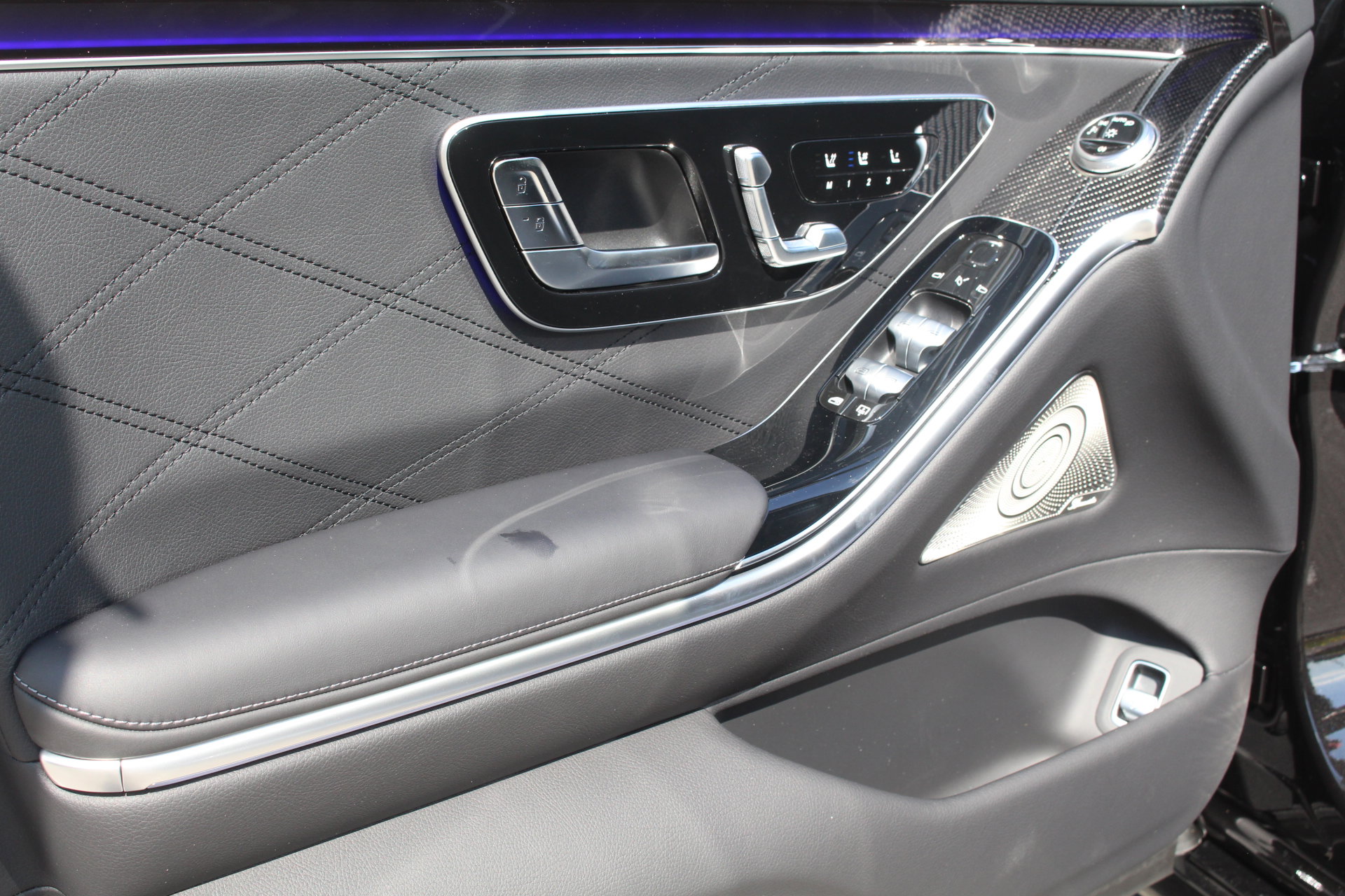 New 2026 Mercedes-Benz S 63 AMG S image 13