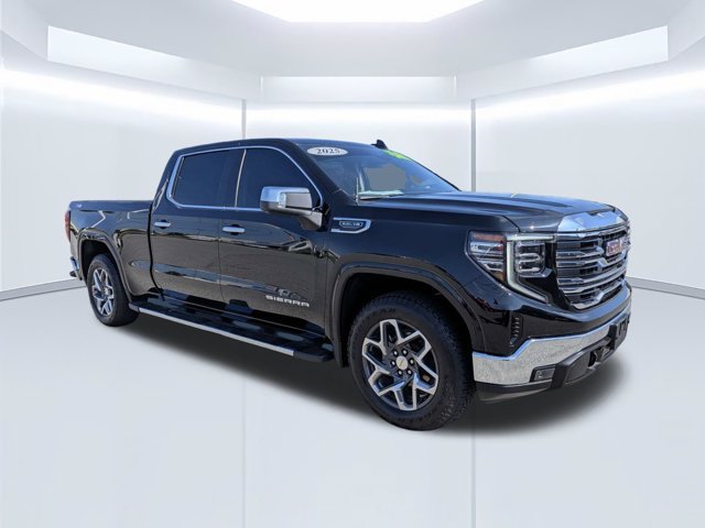 Used 2025 GMC Sierra 1500 SLT w/ SLT Premium Package AWD/4WD image 2