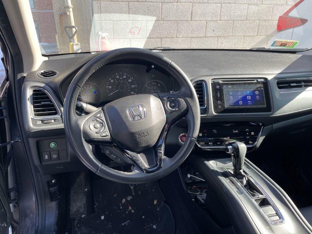 Used 2017 Honda HR-V EX-L image 9
