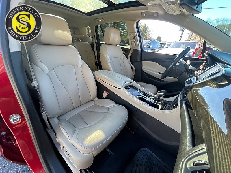 Used 2019 Buick Envision Essence FWD image 21