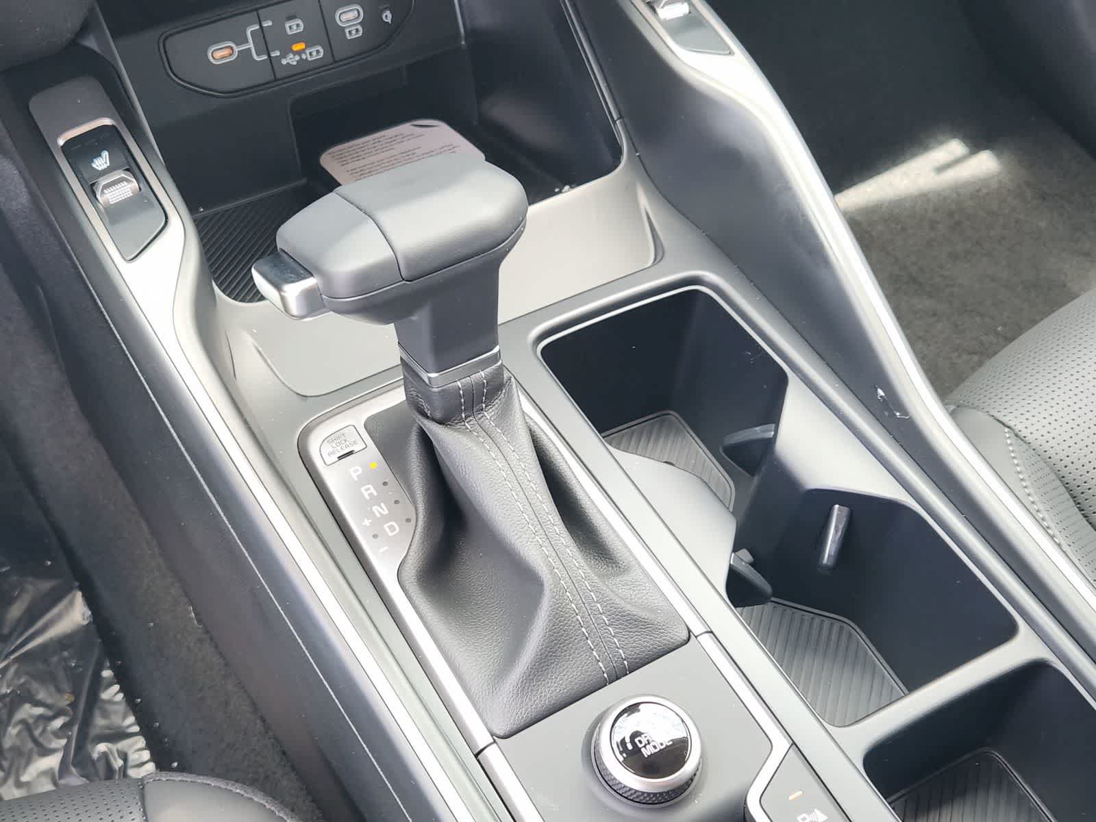 New 2026 Kia Sorento S FWD image 17