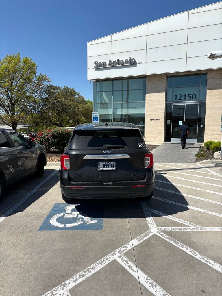 Used 2020 Ford Explorer 2WD image 5