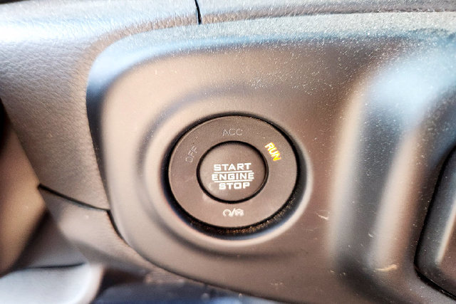 Used 2023 Jeep Wrangler Sport AWD/4WD image 12