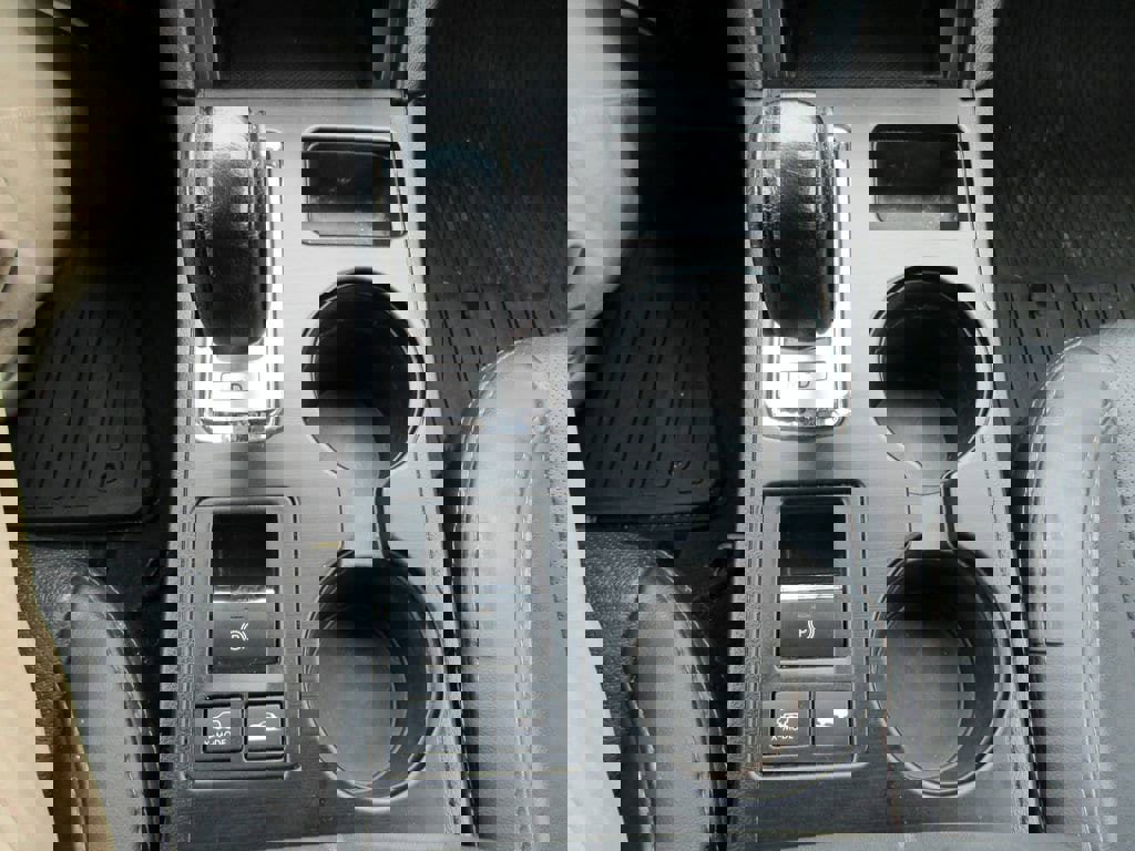 Used 2017 Subaru Outback 2.5i Limited AWD/4WD image 31