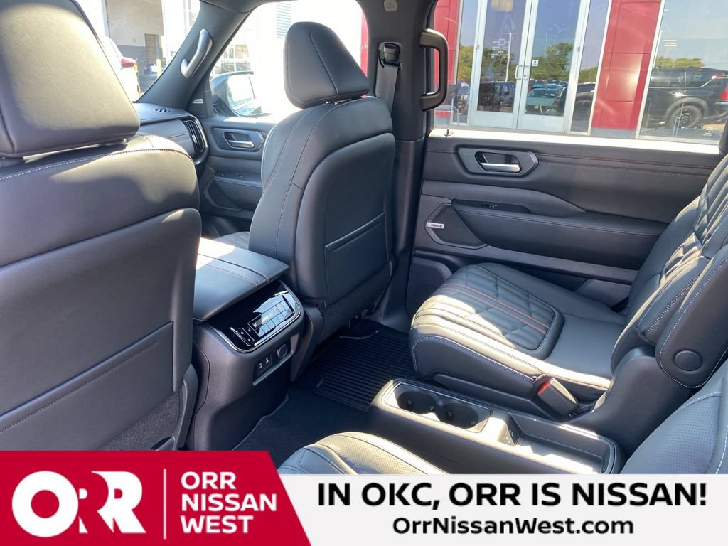 New 2026 Nissan Armada PRO-4X AWD/4WD image 17