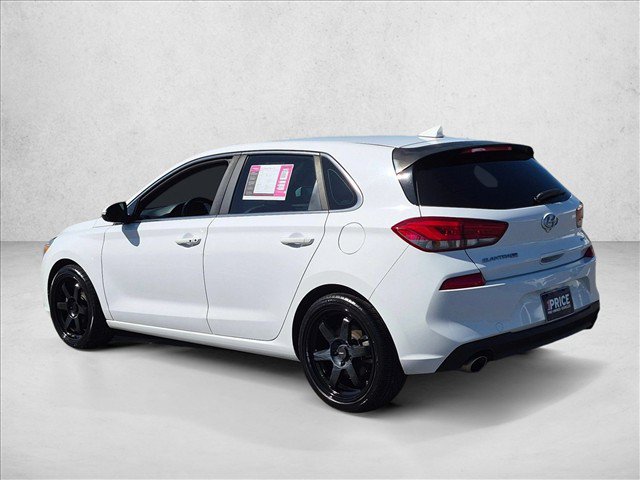 Used 2018 Hyundai Elantra GT Sport FWD image 8