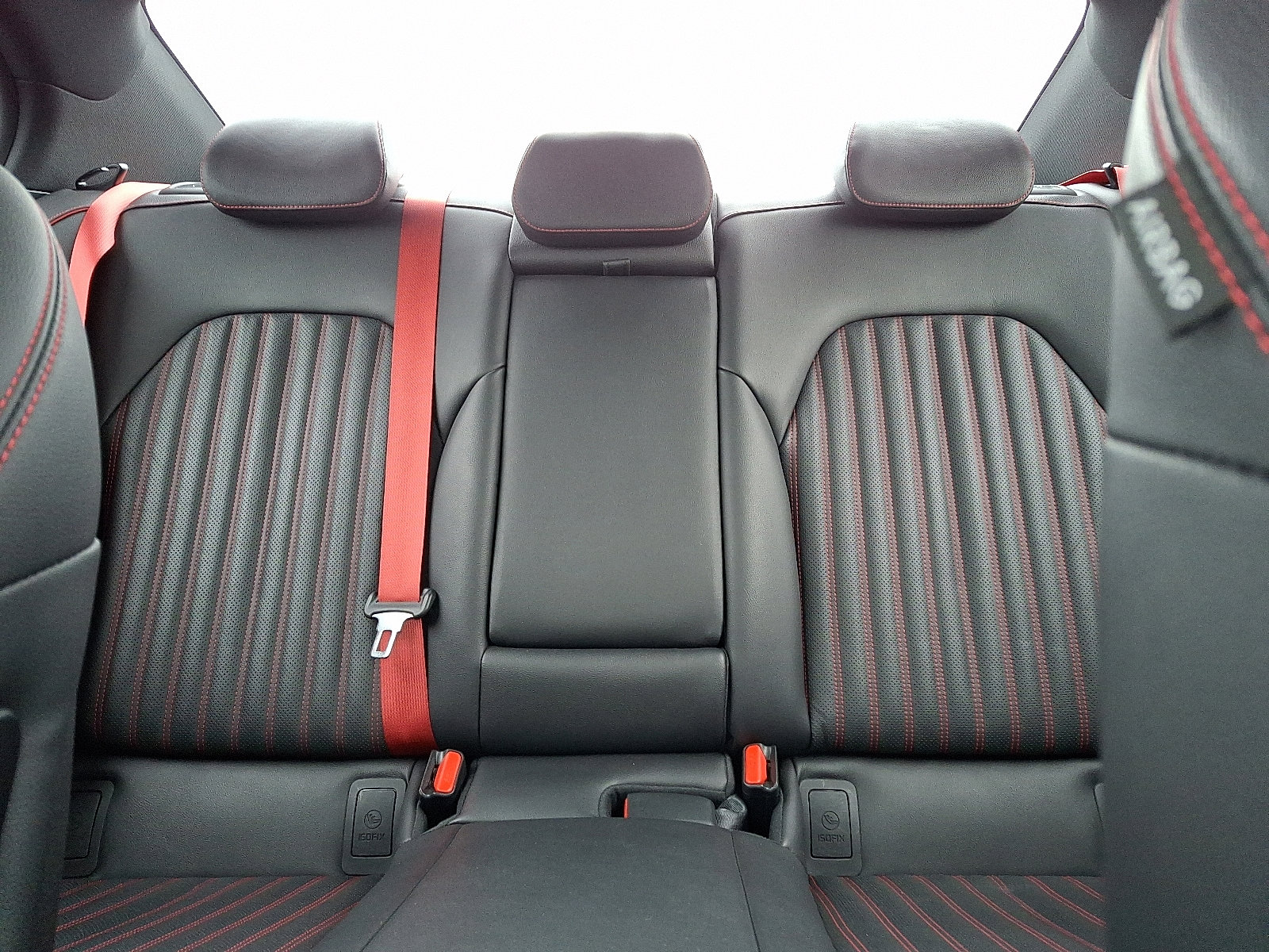 Certified 2023 Genesis G70 2.0T w/ Sport Prestige Package image 19