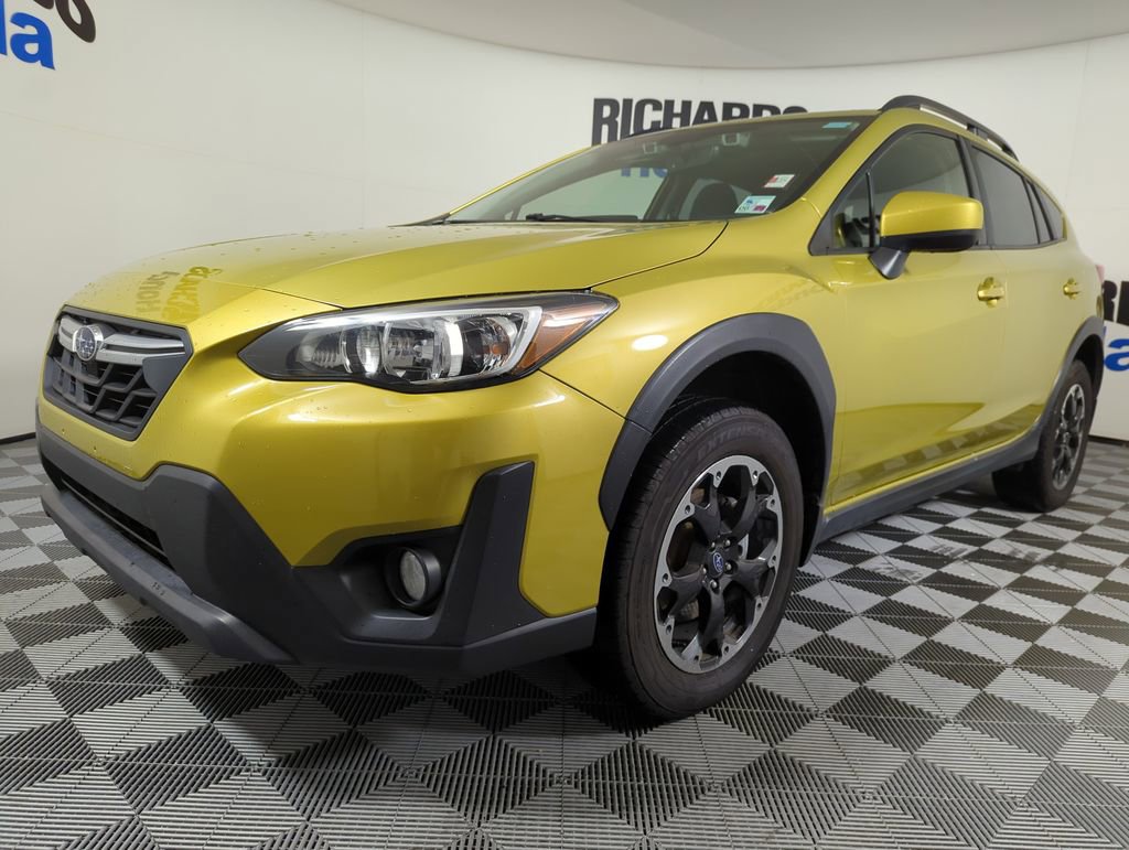 Used 2021 Subaru Crosstrek 2.0i Premium w/ Moonroof Package