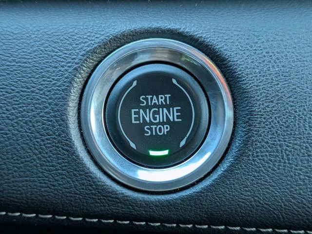 Used 2021 Cadillac Escalade Sport w/ Driver Assist Tech Package AWD/4WD image 37