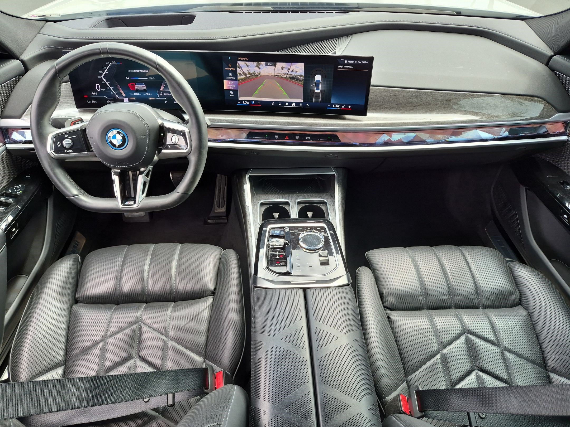 Certified 2024 BMW i7 eDrive50 w/ M Sport Package RWD image 29