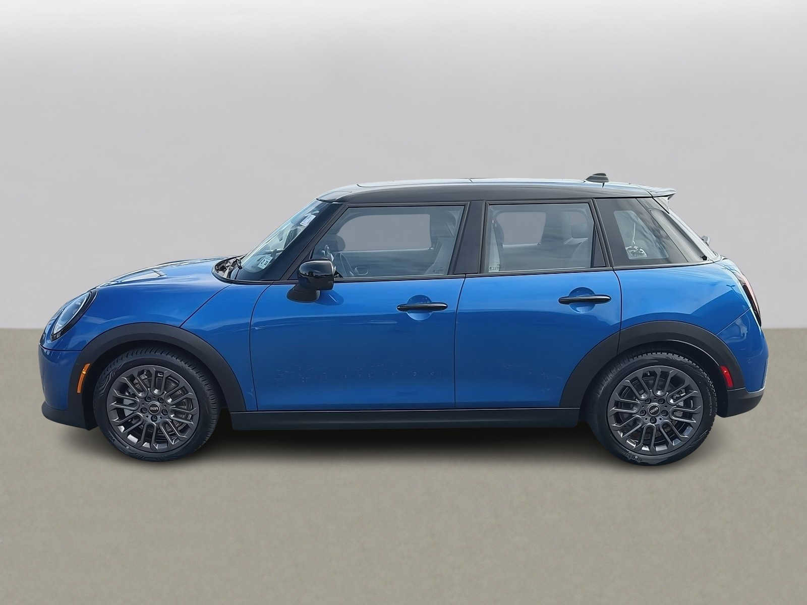 Used 2026 MINI Cooper S FWD image 5