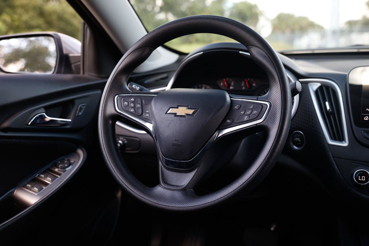 Used 2024 Chevrolet Malibu LT FWD image 27