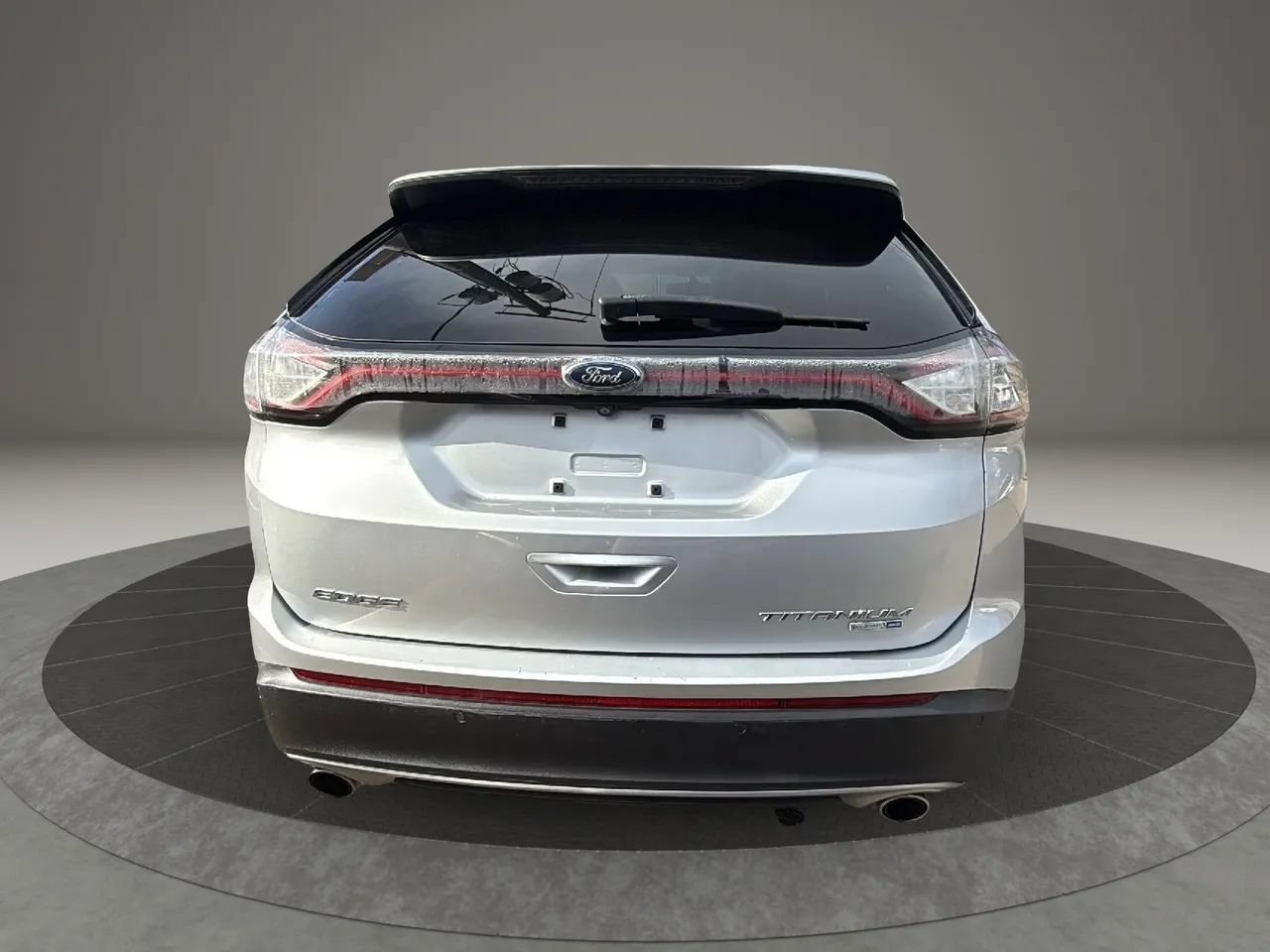 Used 2016 Ford Edge Titanium w/ Technology Package AWD/4WD image 6