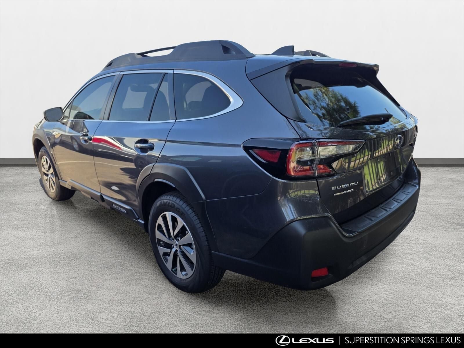 Used 2025 Subaru Outback Premium w/ Popular Package #1A AWD/4WD image 4