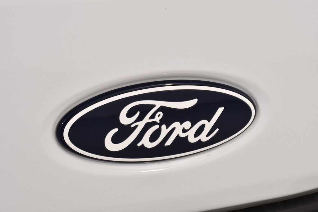 New 2026 Ford Transit 250 148 Medium Roof Extended AWD w/ Load Area Protection Package image 21