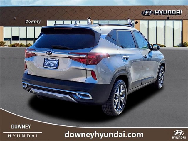 Used 2021 Kia Seltos EX image 4