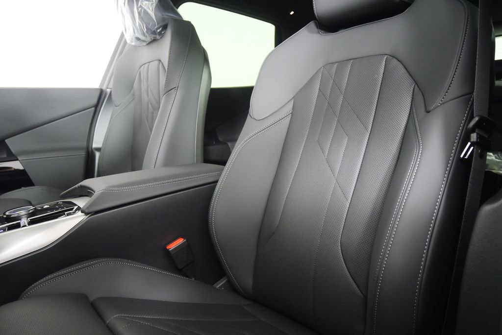 Used 2026 BMW X3 xDrive30 w/ M Sport Package image 11