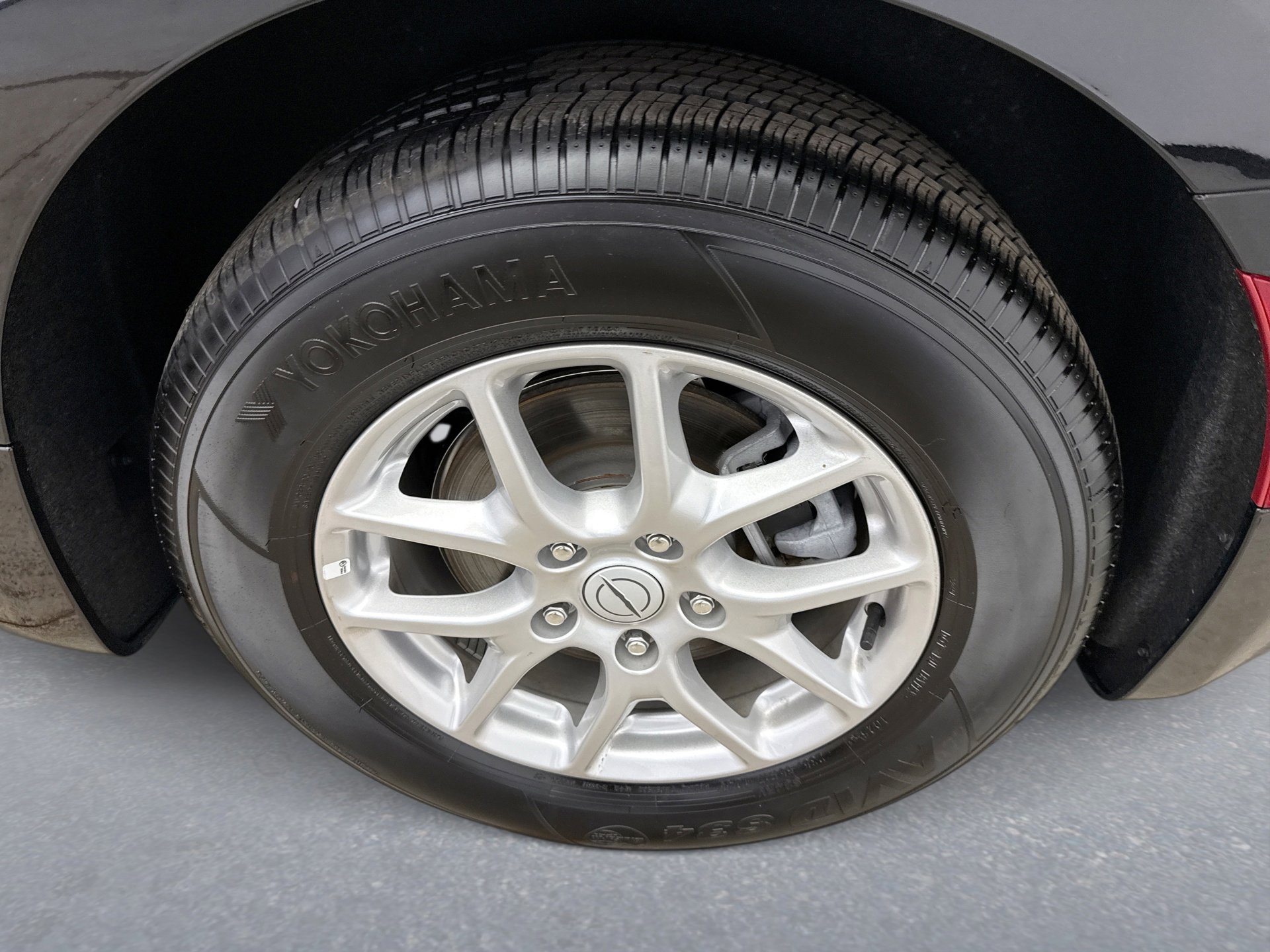 Used 2025 Chrysler Pacifica Select image 22