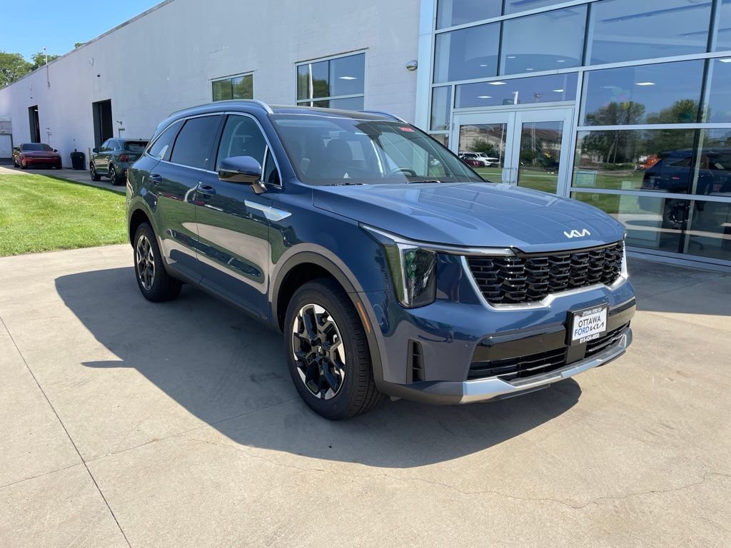 New 2026 Kia Sorento S