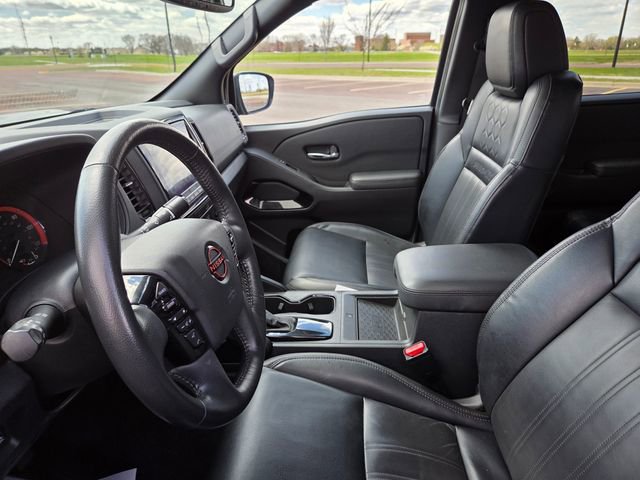 Used 2022 Nissan Frontier PRO-4X w/ Pro-4X Premium Package AWD/4WD image 10