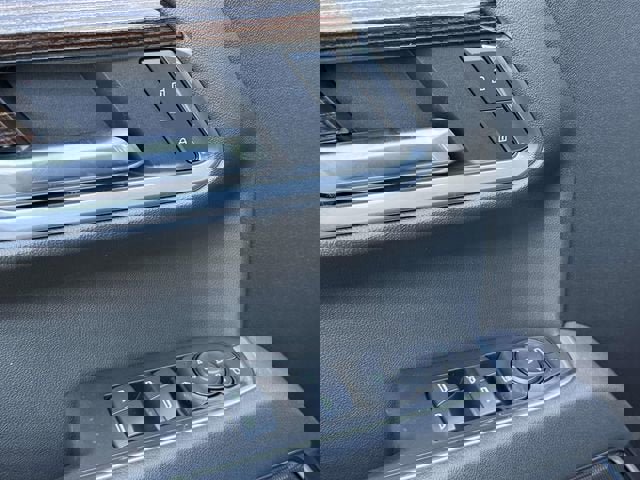 New 2026 GMC Sierra 1500 SLE image 16