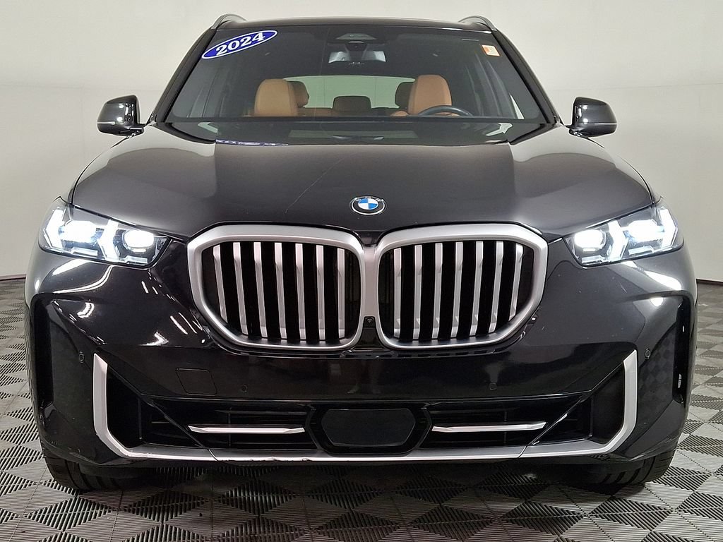 Certified 2024 BMW X5 xDrive40i w/ Premium Package AWD/4WD image 5