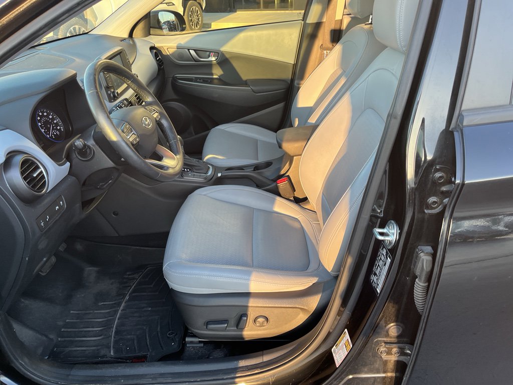 Used 2021 Hyundai Kona Limited image 22