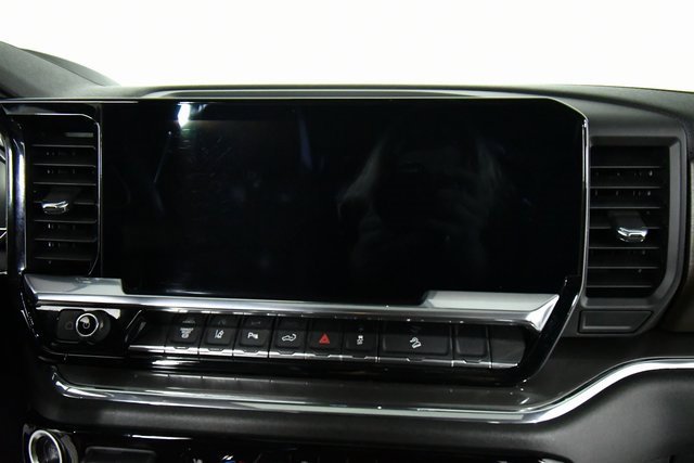 Used 2024 Chevrolet Silverado 3500 High Country w/ Technology Package image 4