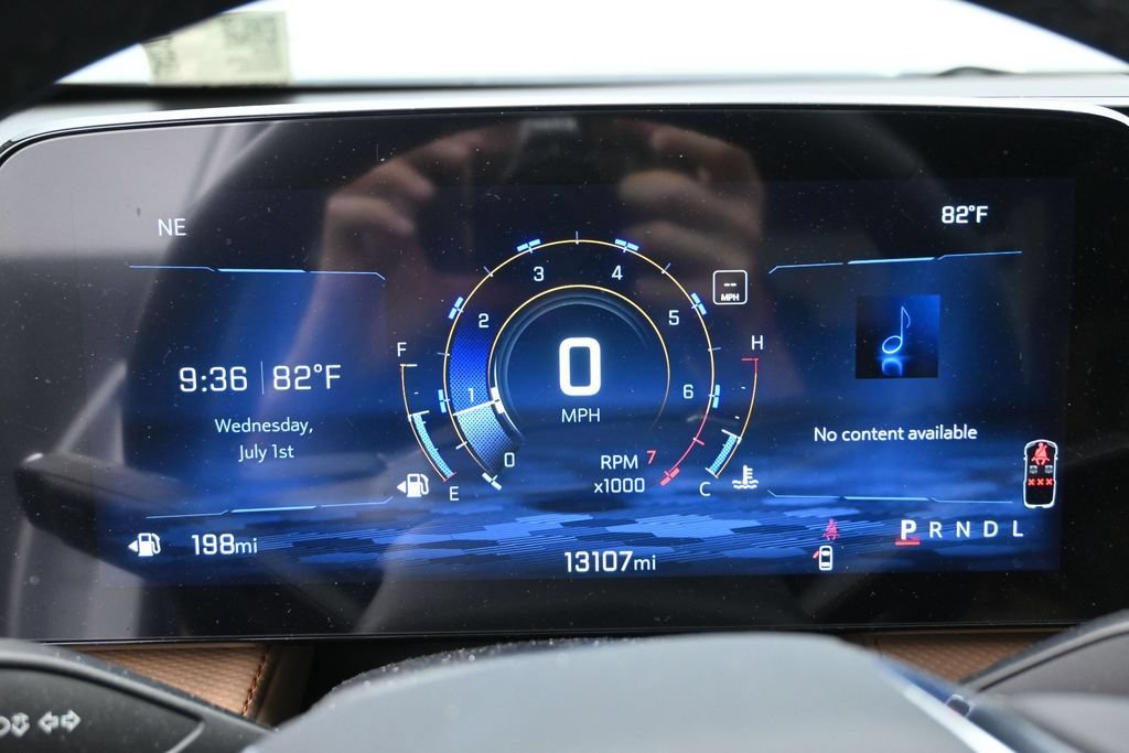 Used 2025 Chevrolet Equinox ACTIV w/ Safety and Technology Package FWD image 13