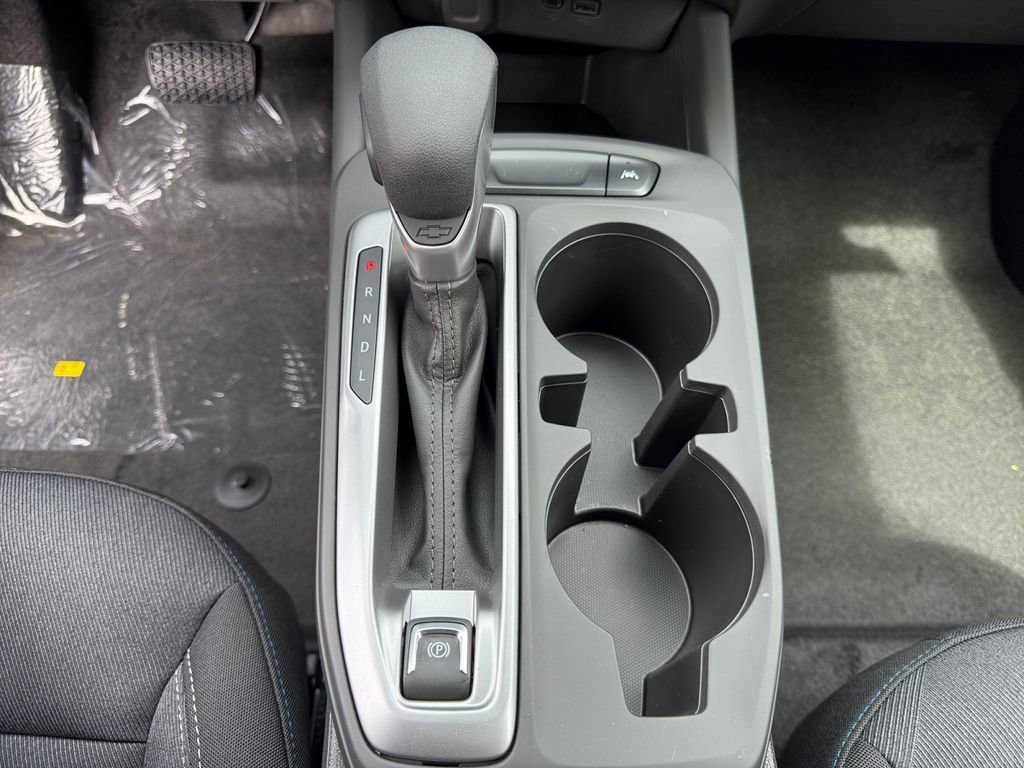 New 2026 Chevrolet Trax LS w/ LS Convenience Package FWD image 17