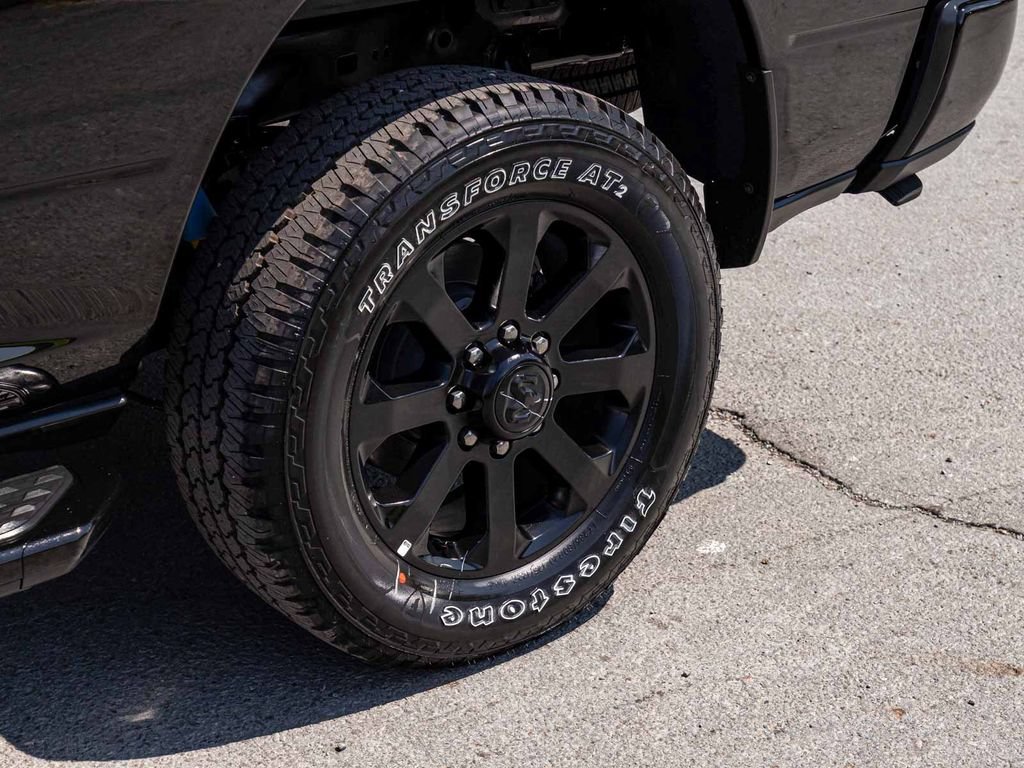 New 2026 RAM 2500 Big Horn AWD/4WD image 8