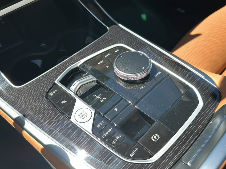 New 2026 BMW X5 sDrive40i w/ M Sport Package image 25