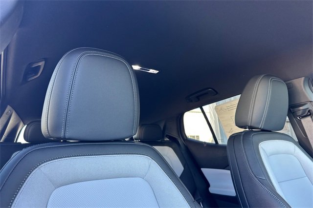 New 2026 Chevrolet Equinox EV LT image 22