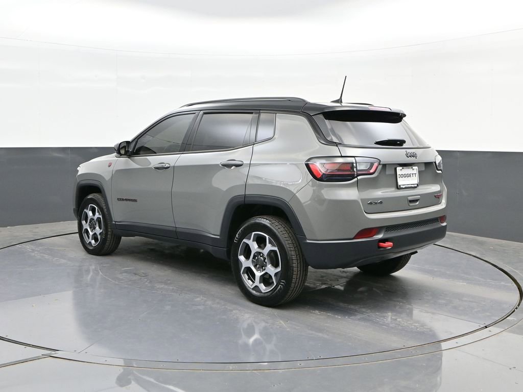 Used 2022 Jeep Compass Trailhawk w/ Trailhawk Elite Group AWD/4WD image 5
