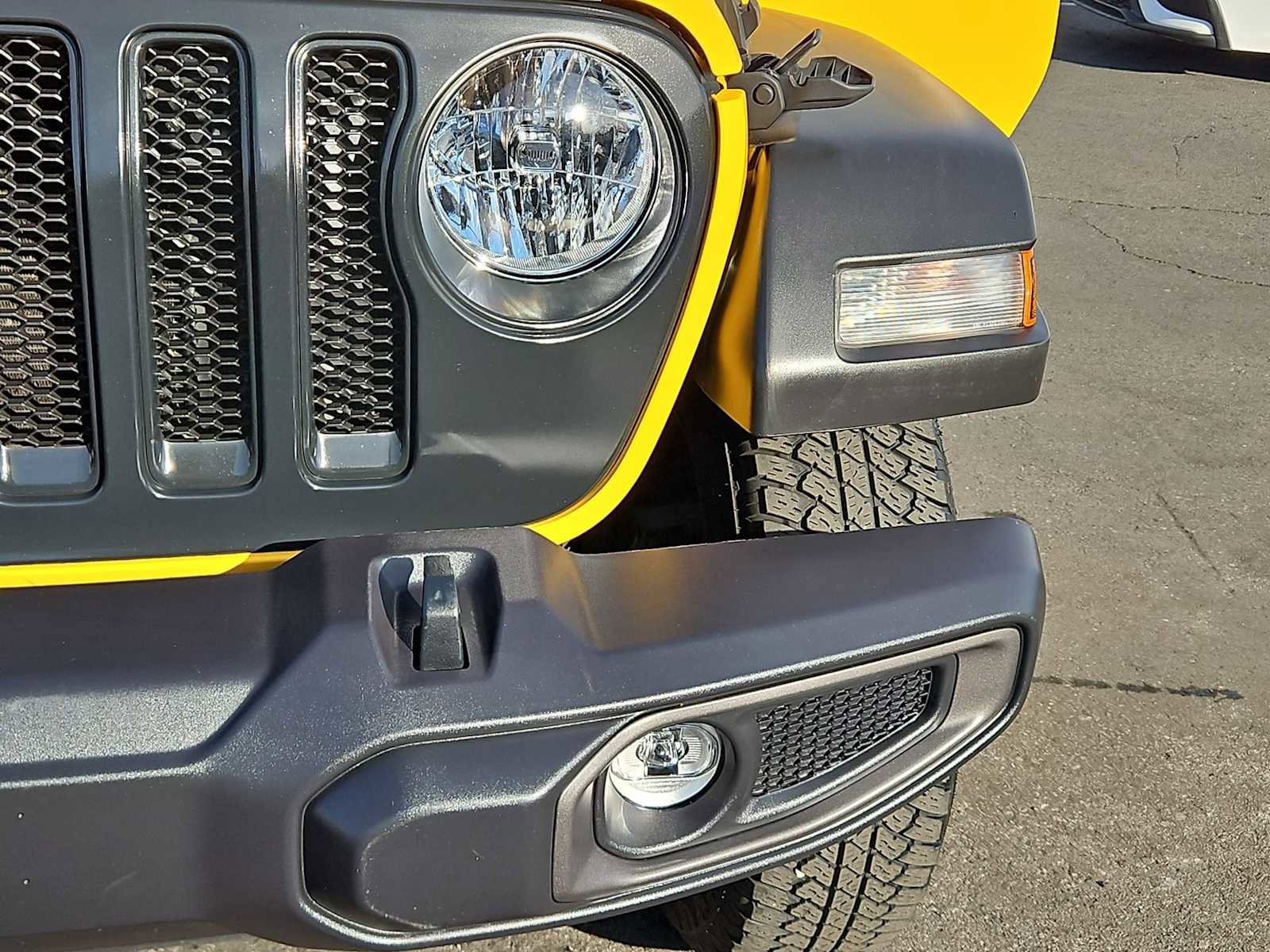 Used 2021 Jeep Wrangler Sport S image 11