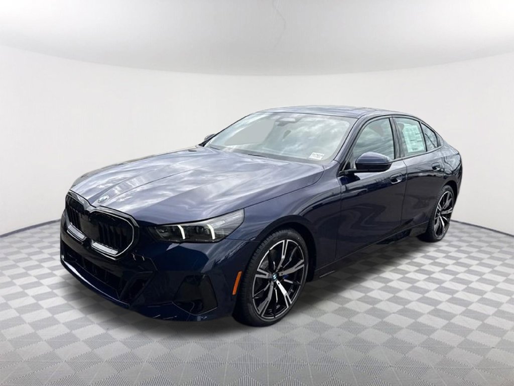 New 2026 BMW 530i w/ M Sport Package RWD image 2