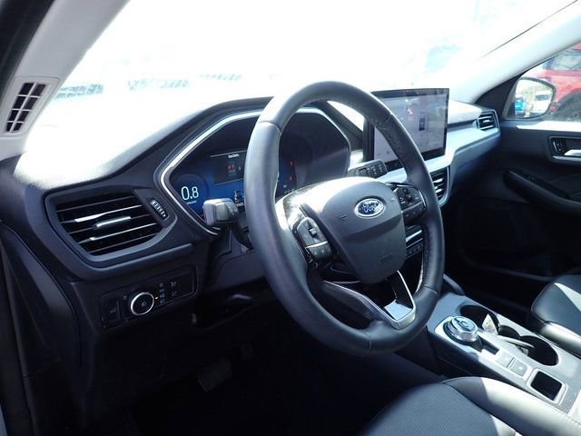 Used 2023 Ford Escape Platinum image 16